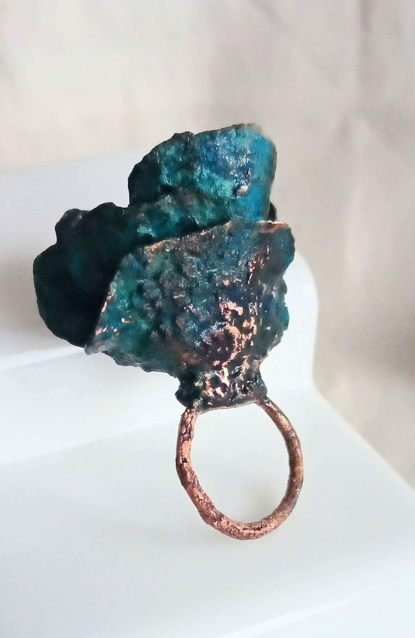 Bague T55 fleur bleue unique et audacieuse