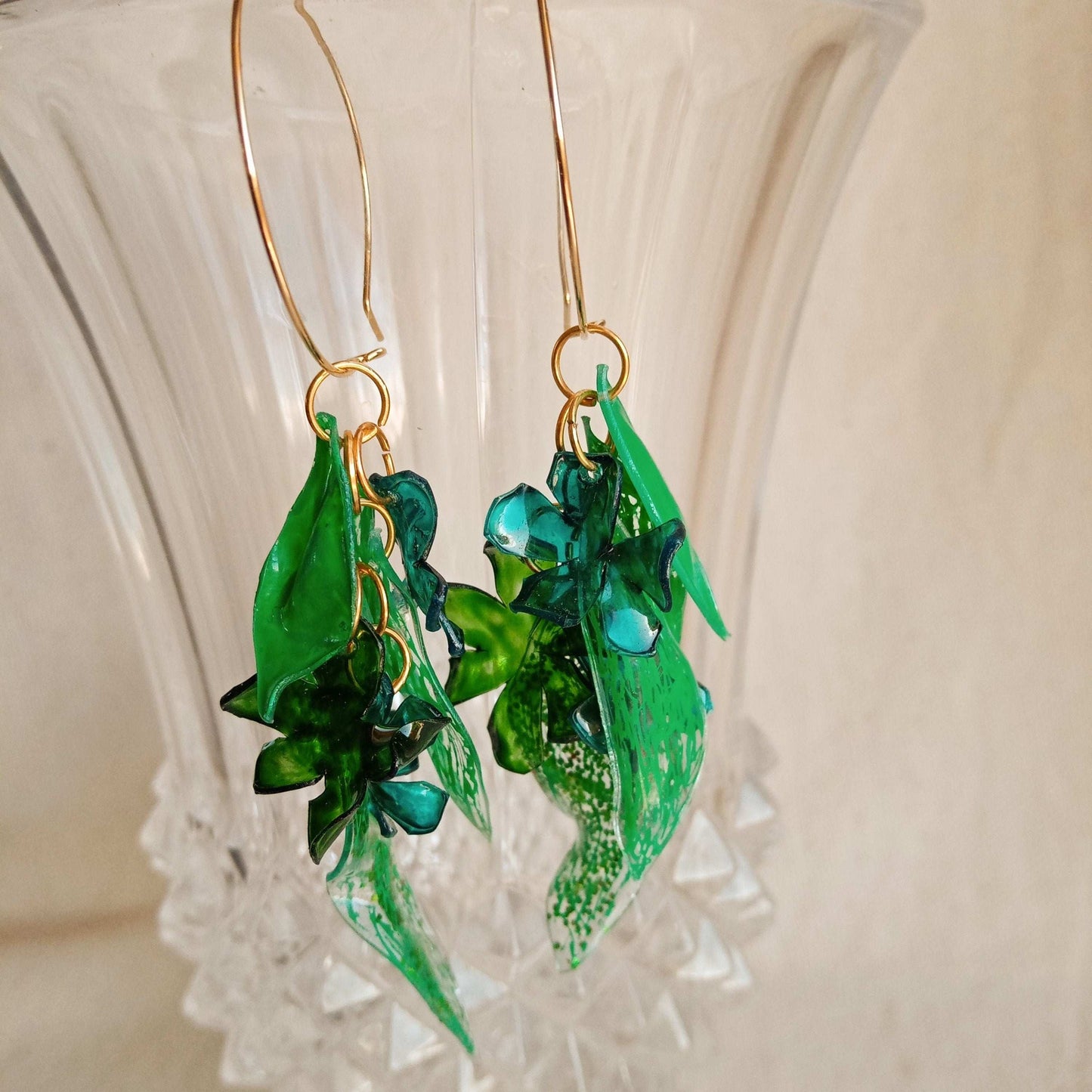 Créoles pendantes vertes et bleu turquoise, upcycling