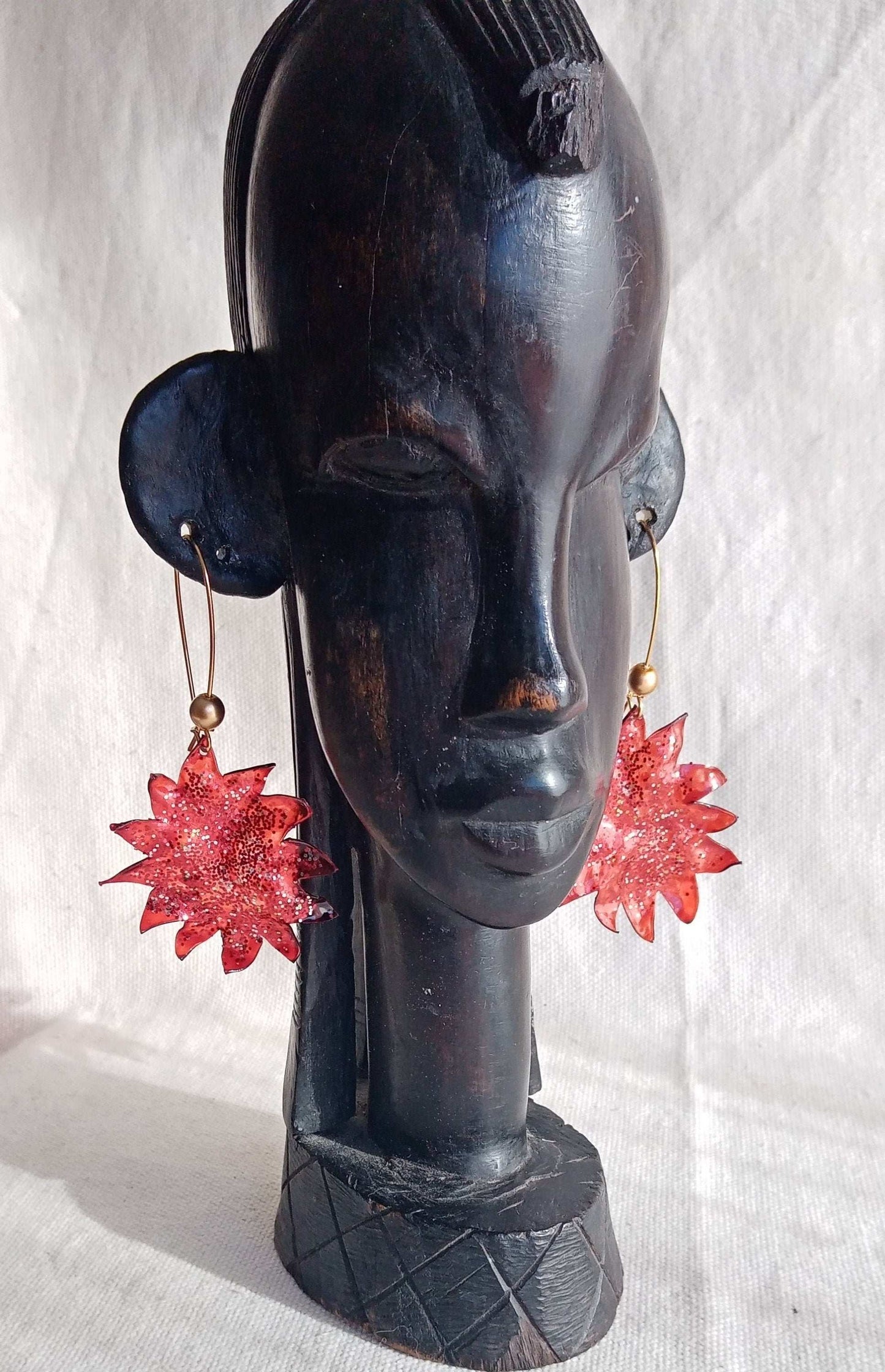 Boucles rouges paillettes en plastique upcycling
