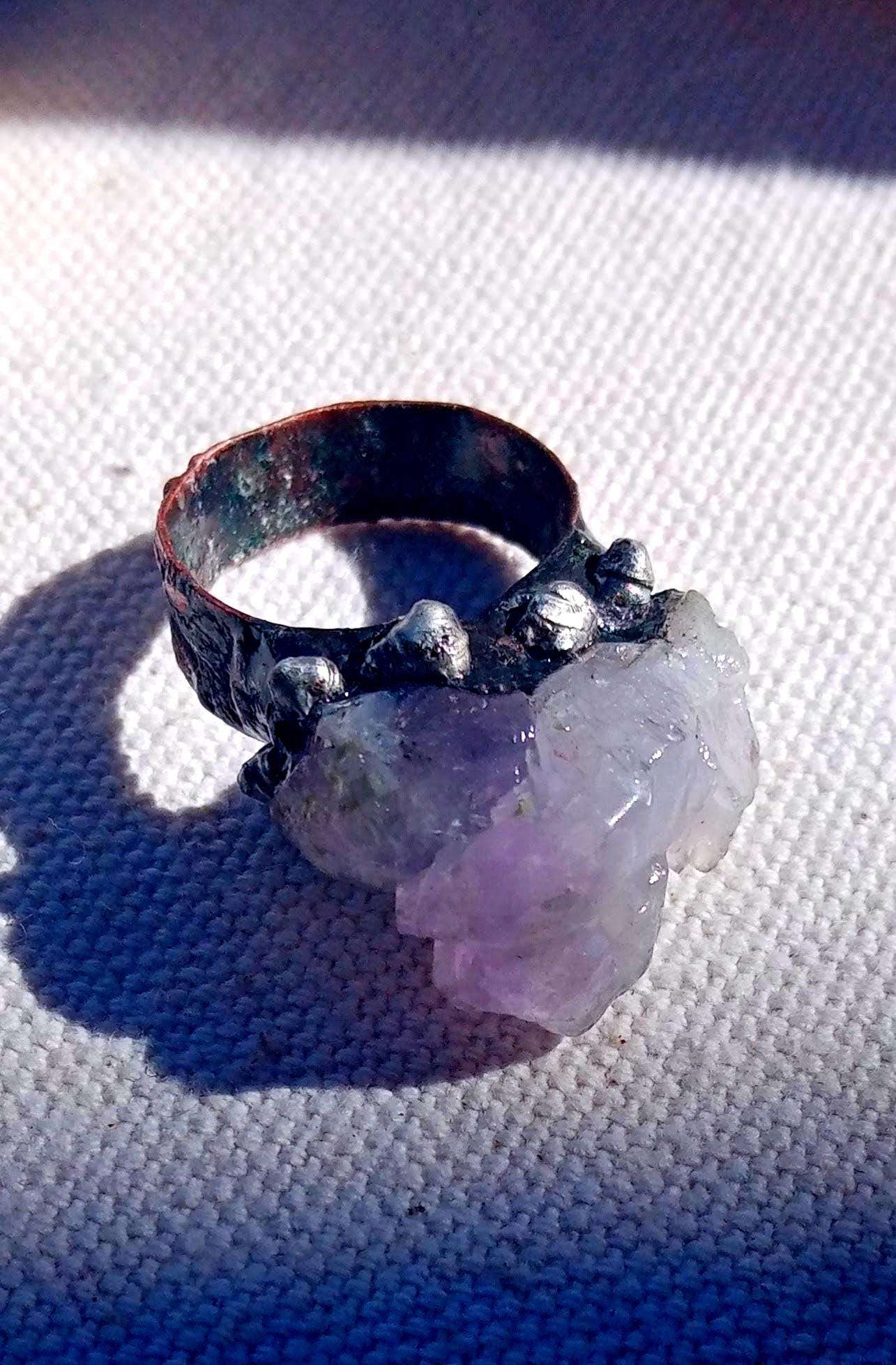 Bague T66 améthyste gothique punk black