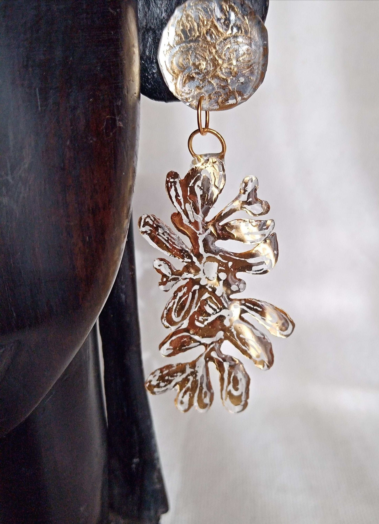 Clous d'oreilles feuilles dorées pendantes longues bohèmes