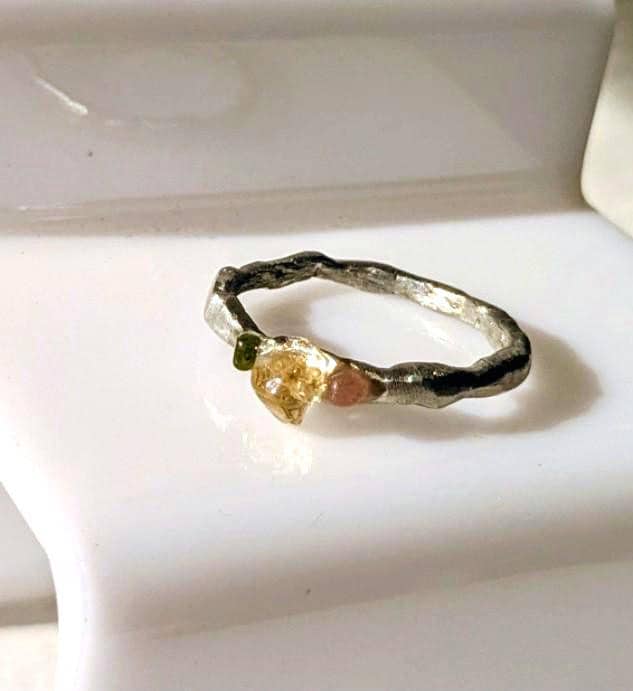 Bague contemporaine citrine tourmaline T62 étain massif