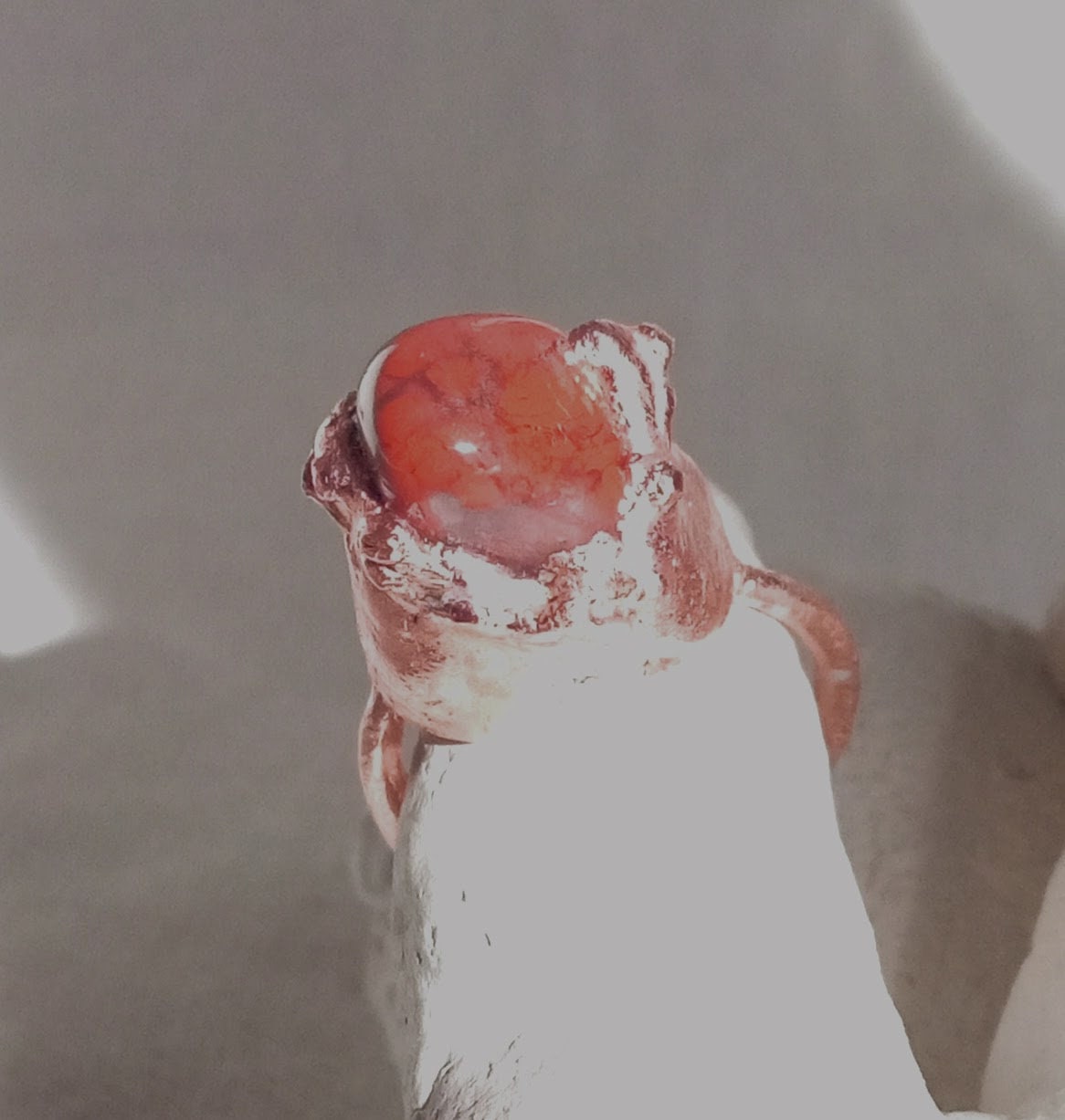 Bague Jaspe rouge T56 style brutaliste