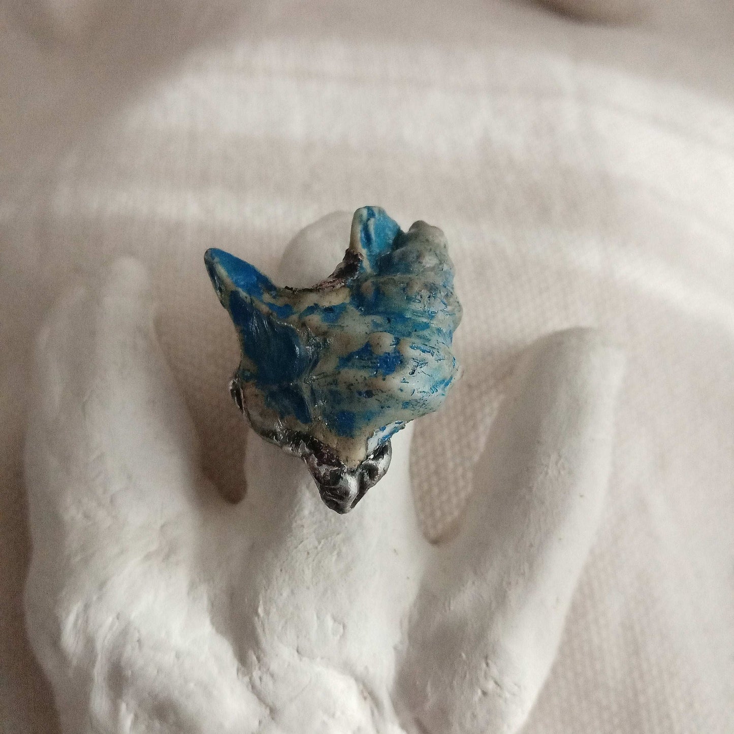 Bague T 62 coquillage bleu gothique unique