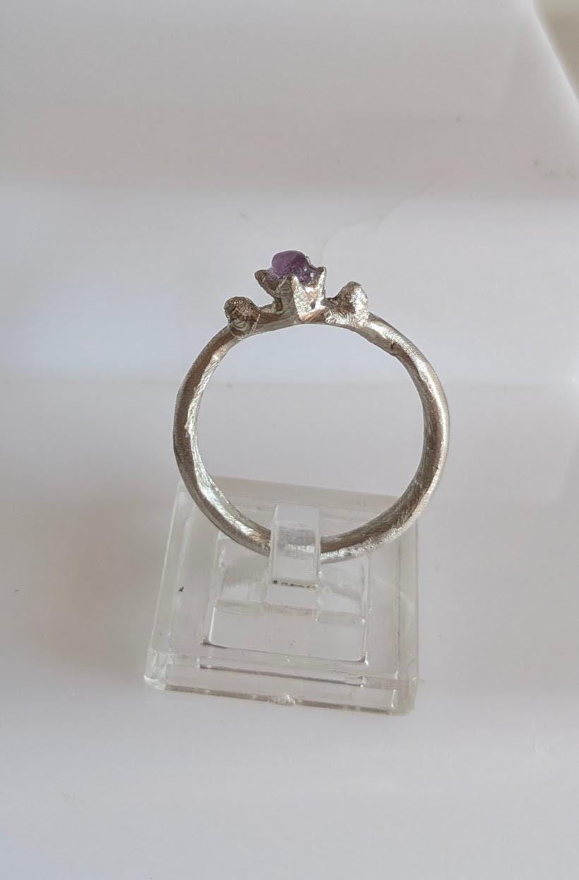 Bague contemporaine amethyste T59 étain massif