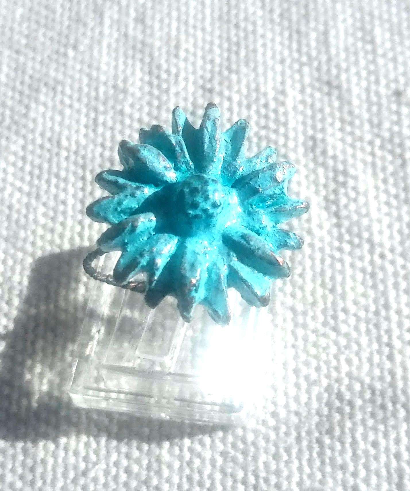 Bague fleur bleue T54 unique