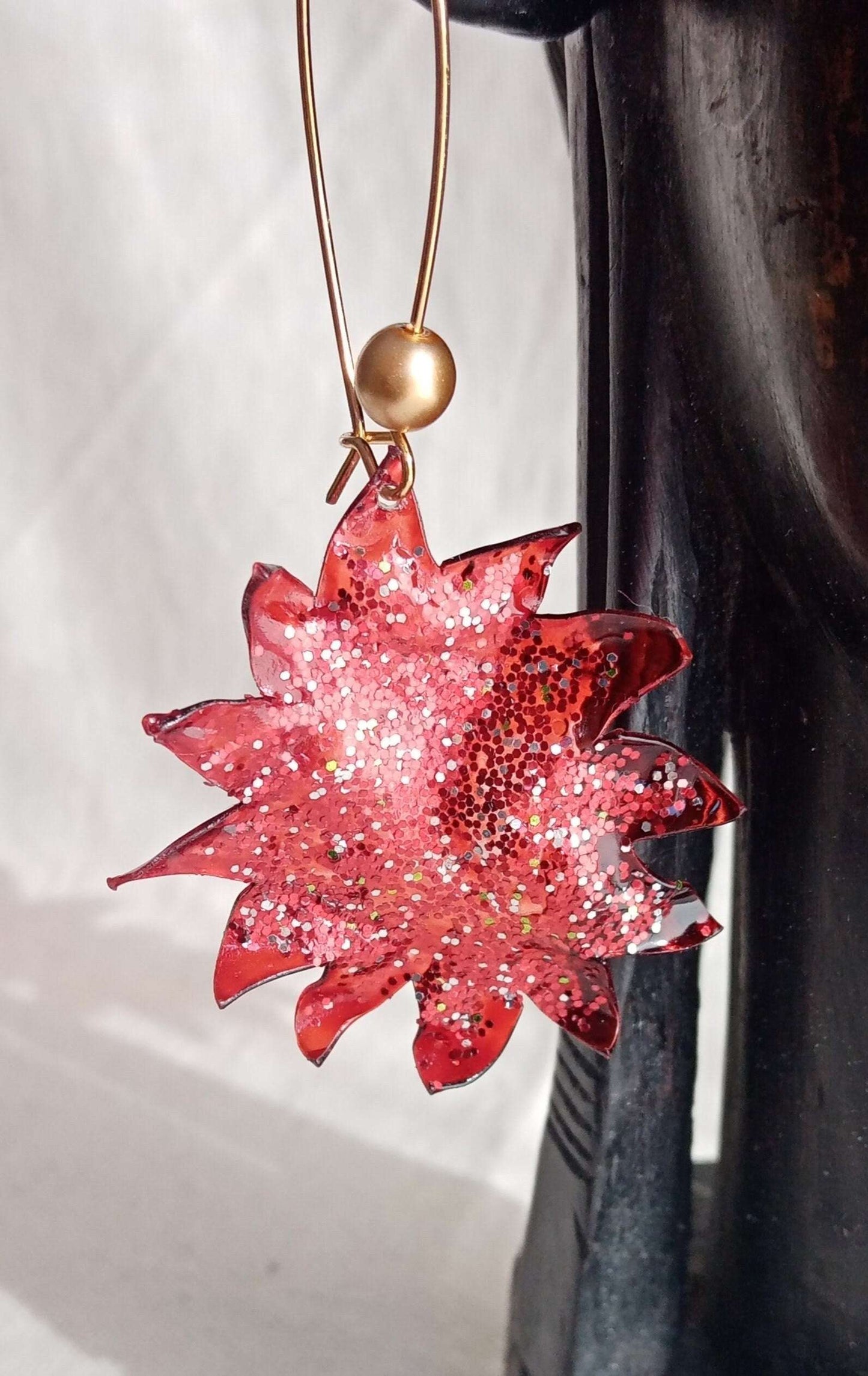 Boucles rouges paillettes en plastique upcycling