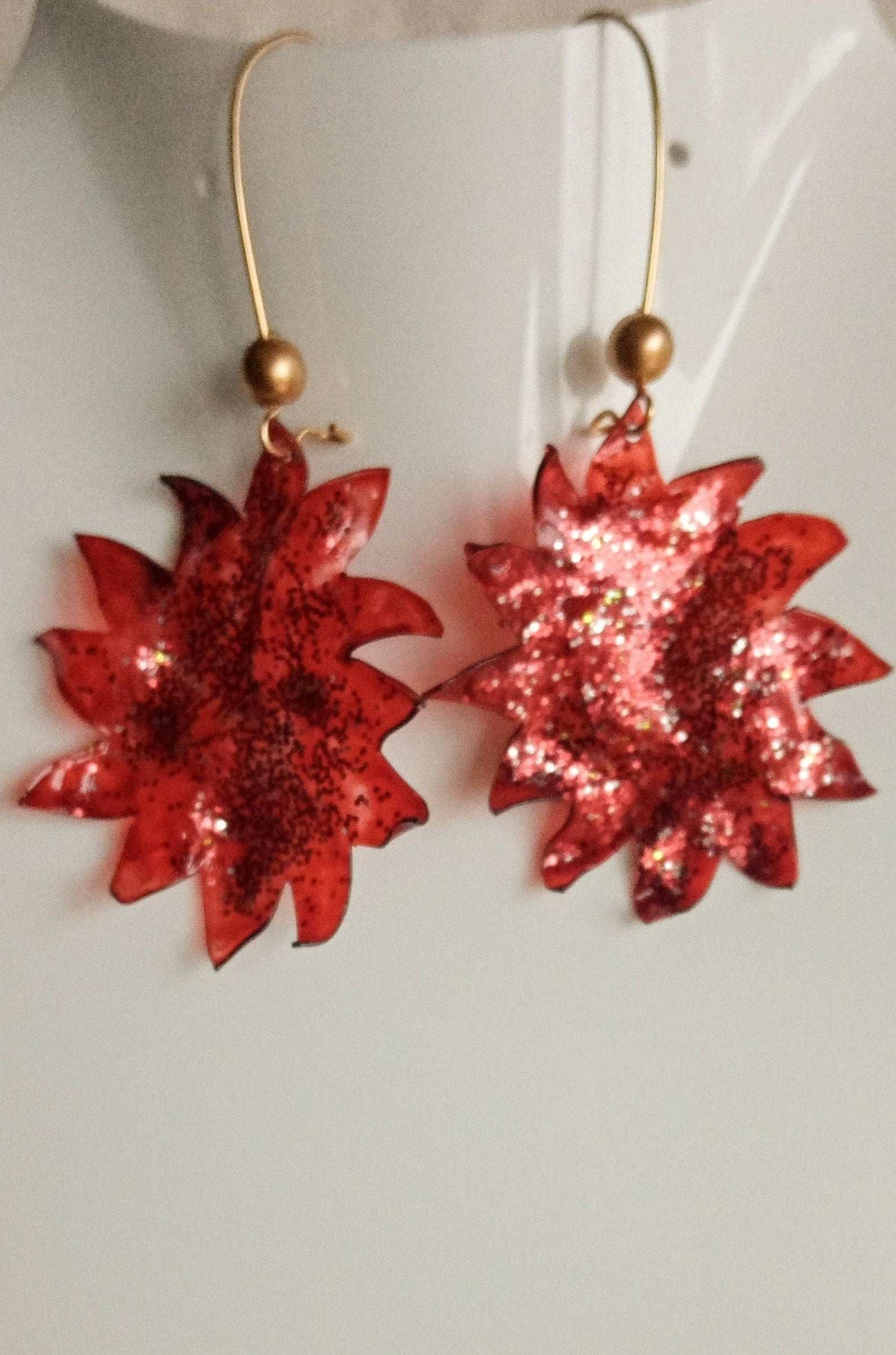Boucles rouges paillettes en plastique upcycling
