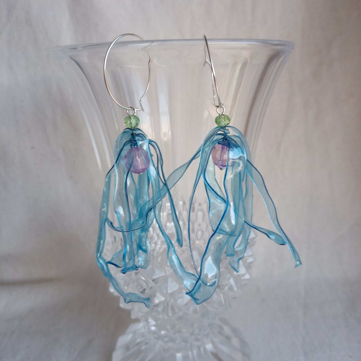 Créoles bleu et vertes, plastique upcycling