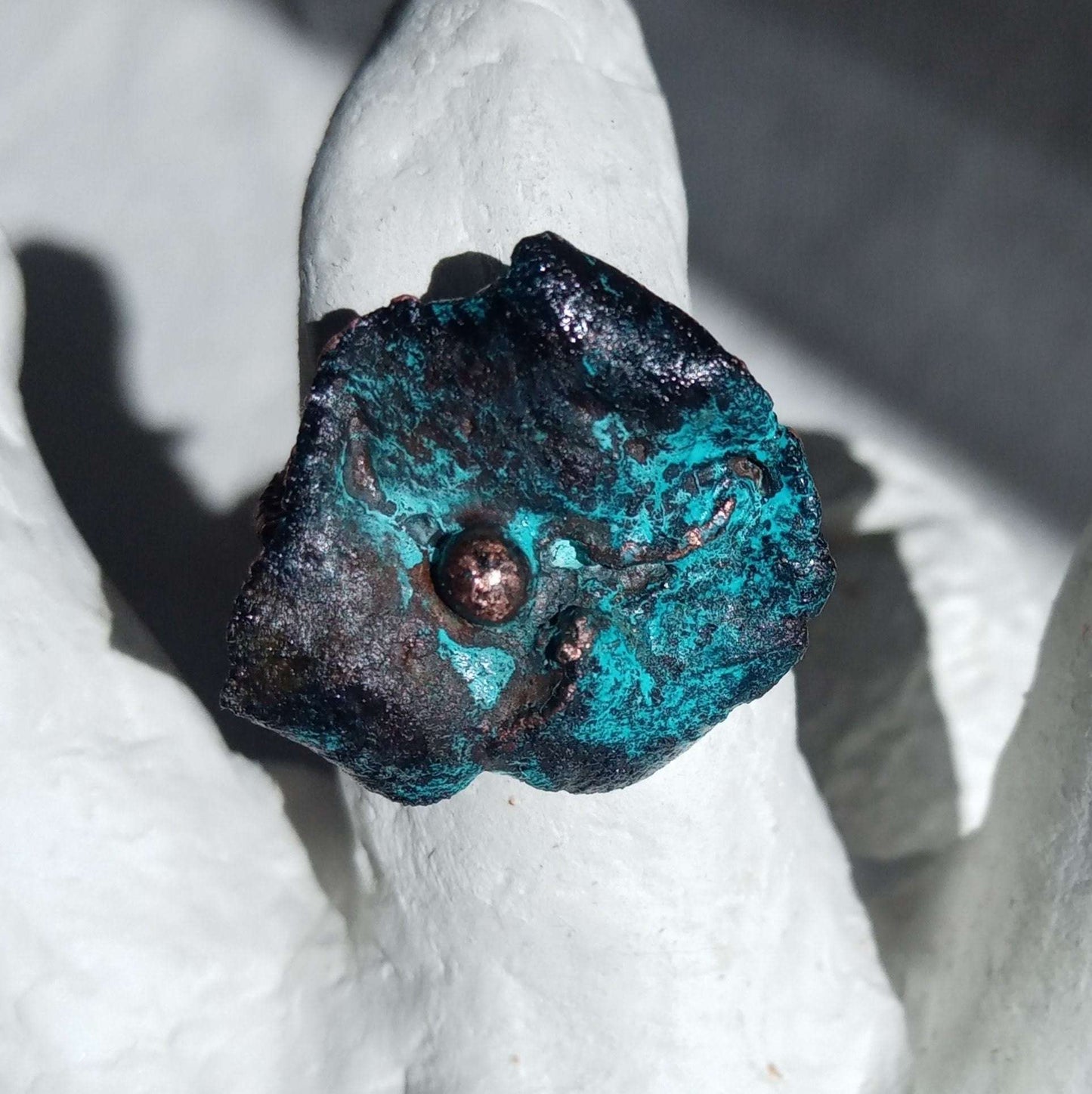 Bague fleurT 56 organique cuivre bleuté