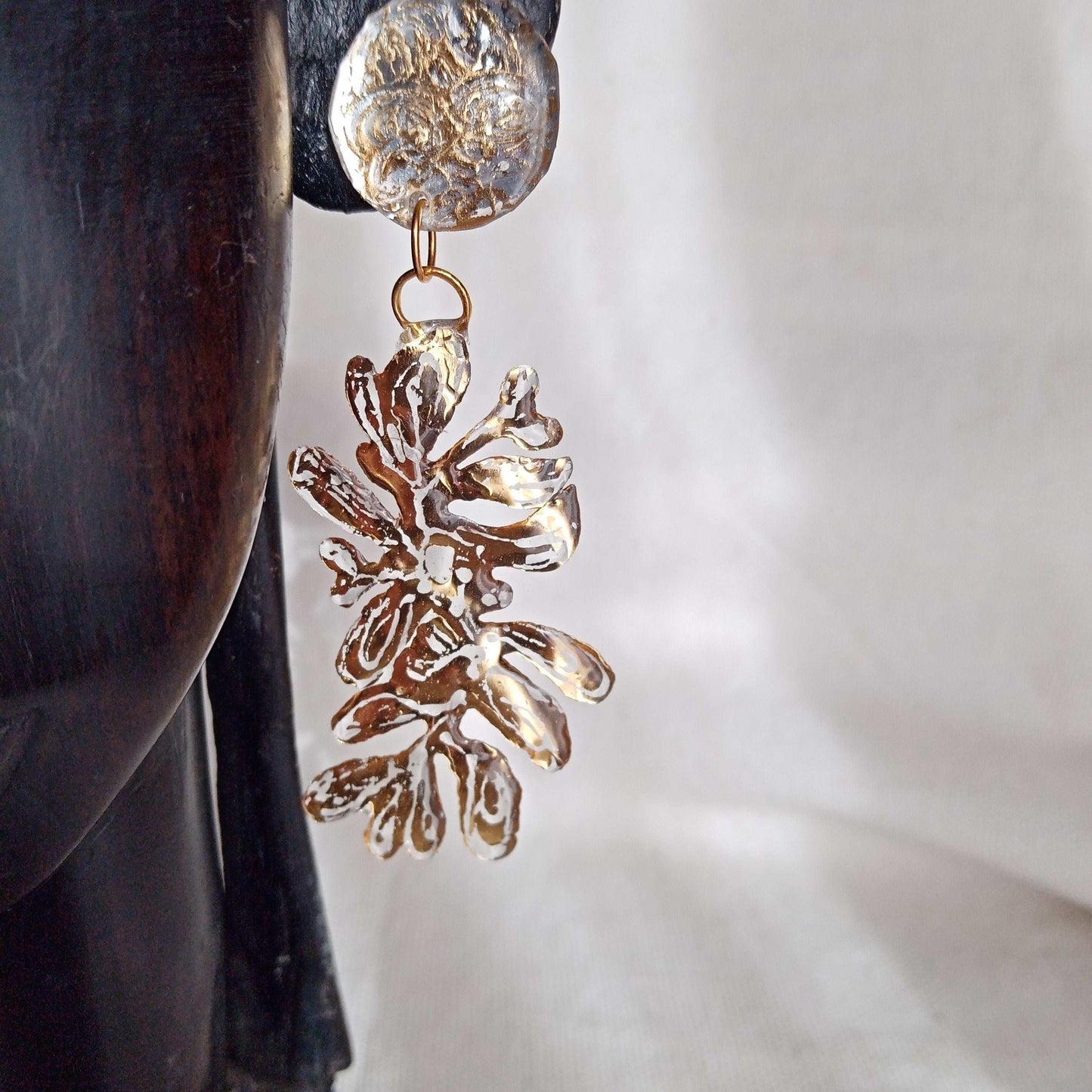 Clous d'oreilles feuilles dorées pendantes longues bohèmes