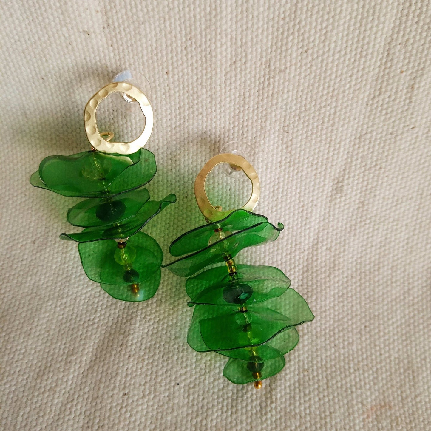 Boucles d'oreilles vertes plastique upcycling