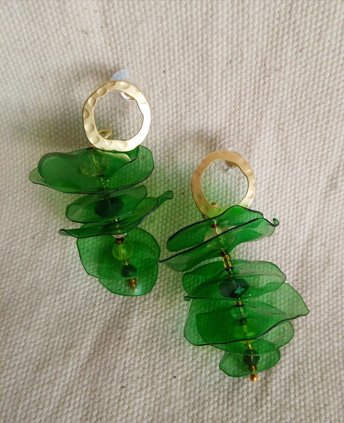 Boucles d'oreilles vertes plastique upcycling
