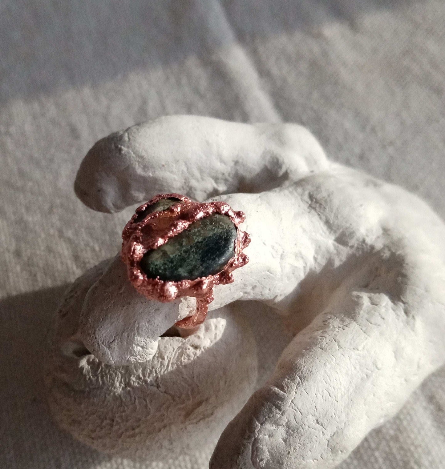 Bague T54 amazonite et cuivre brutaliste