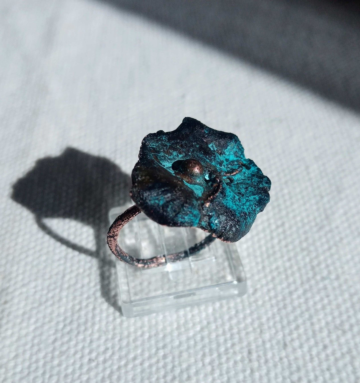 Bague fleurT 56 organique cuivre  bleuté