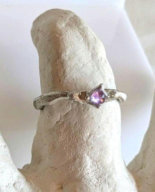 Bague contemporaine amethyste T59 étain massif
