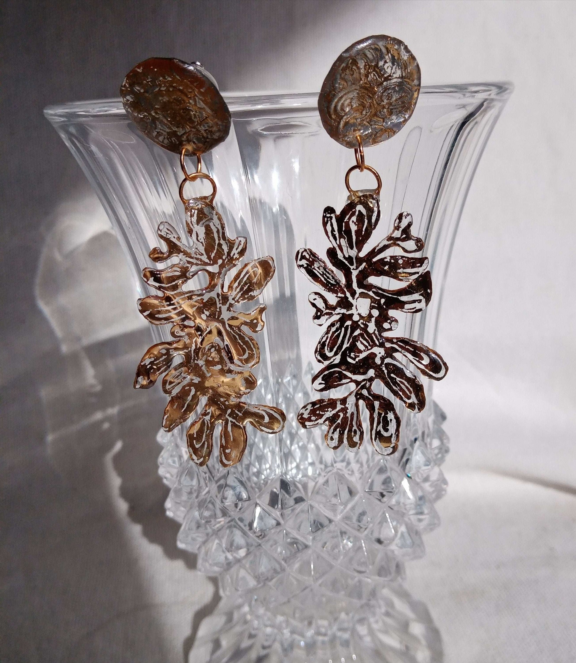 Clous d'oreilles feuilles dorées pendantes longues bohèmes