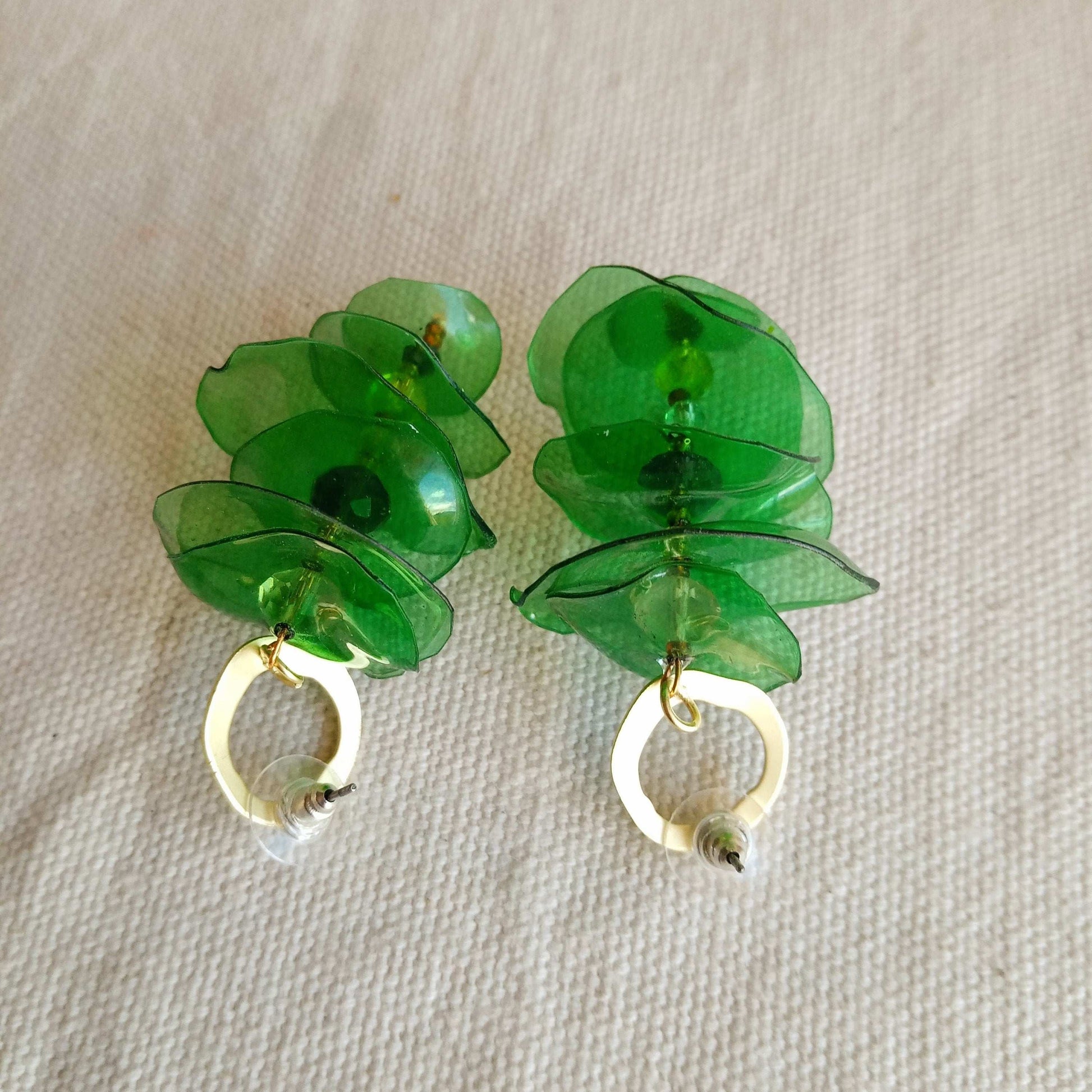 Boucles d'oreilles vertes plastique upcycling
