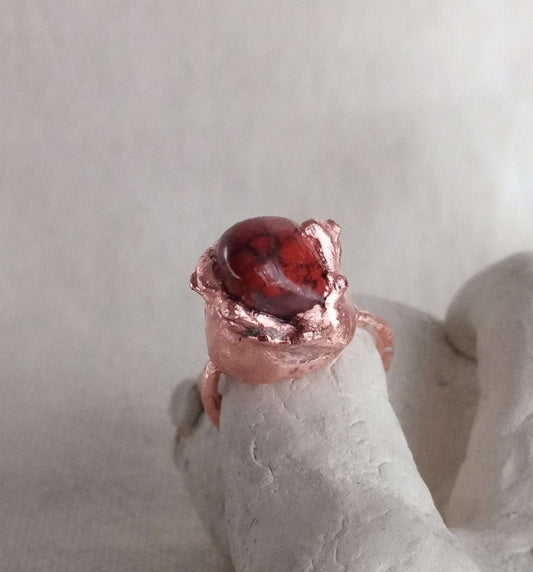 Bague Jaspe rouge T56 style brutaliste