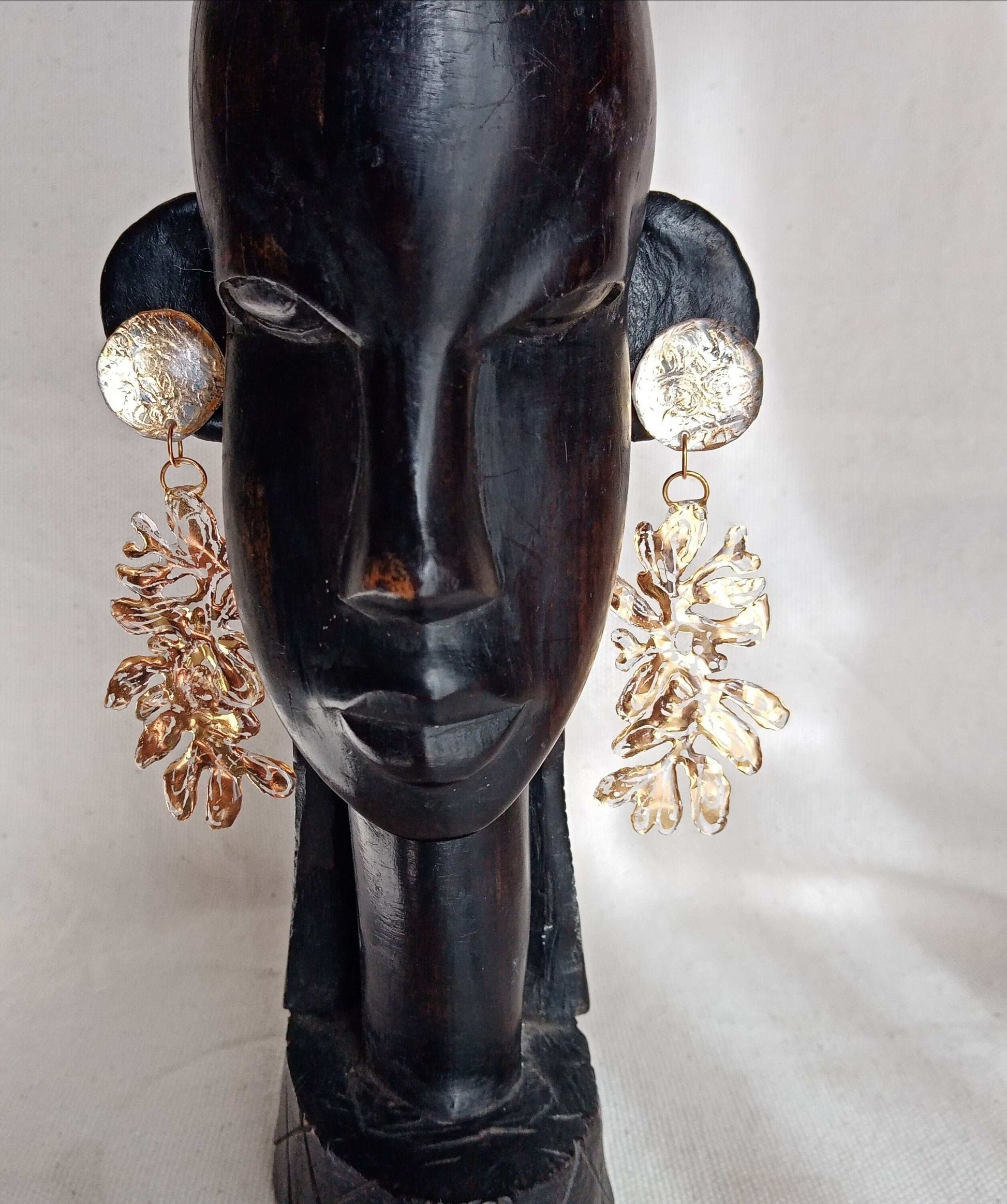 Clous d'oreilles feuilles dorées pendantes longues bohèmes
