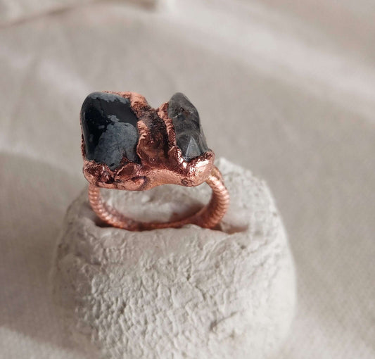 Bague  T 51 brutaliste obsidienne et quartz fumé